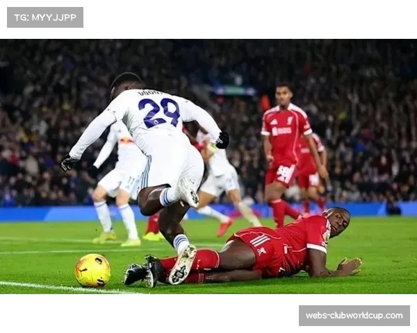 维拉绝平利兹联暴露中场控制力不足 伤病潮影响争冠格局